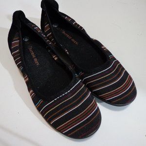 Bernie Mev Textured Nub Sole Ladies Size 9 New Condition Black Striped Shoes